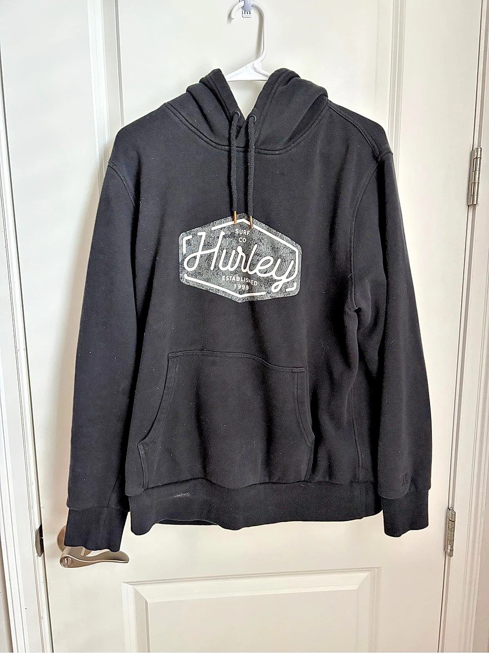 Hurley Surf Co Established 1999 Pullover Hoodie Black Medium